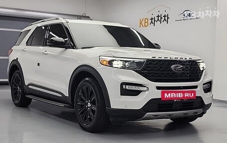 Ford Explorer VI, 2022 год, 2 780 000 рублей, 4 фотография