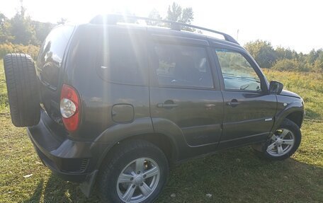 Chevrolet Niva I рестайлинг, 2013 год, 500 000 рублей, 8 фотография