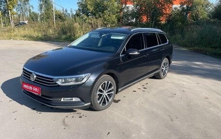 Volkswagen Passat B8 рестайлинг, 2018 год, 2 680 000 рублей, 2 фотография