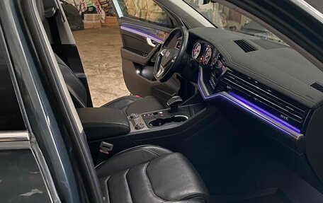 Volkswagen Touareg III, 2019 год, 5 700 000 рублей, 11 фотография