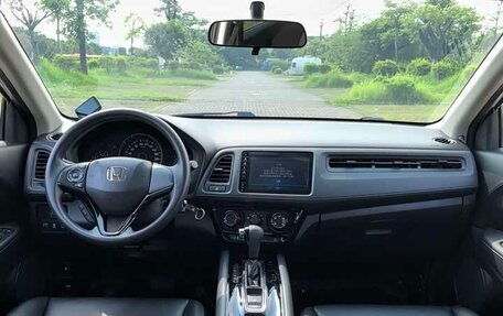 Honda Vezel, 2020 год, 1 348 000 рублей, 8 фотография