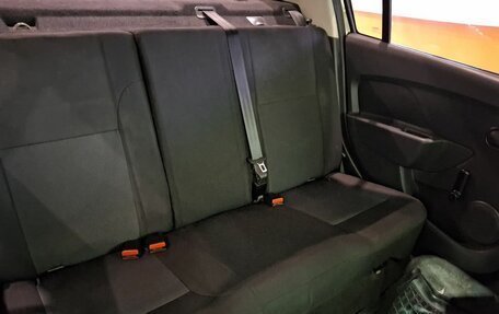 Renault Logan II, 2019 год, 600 000 рублей, 32 фотография