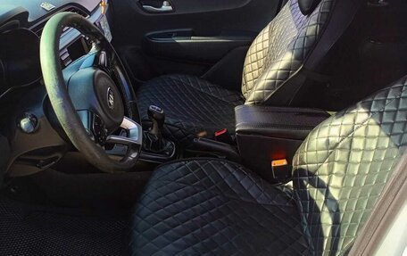 KIA Rio IV, 2017 год, 715 000 рублей, 5 фотография