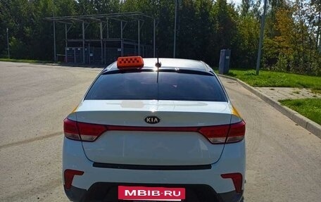 KIA Rio IV, 2017 год, 715 000 рублей, 4 фотография