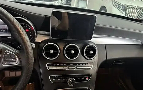 Mercedes-Benz C-Класс, 2018 год, 1 994 000 рублей, 10 фотография