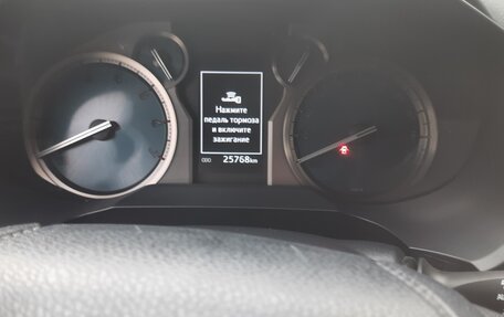 Toyota Land Cruiser Prado 150 рестайлинг 2, 2018 год, 6 500 000 рублей, 8 фотография