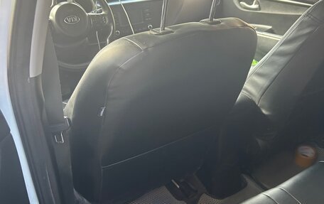 KIA Rio IV, 2021 год, 1 590 000 рублей, 6 фотография