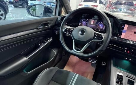 Volkswagen Golf VIII, 2021 год, 1 512 000 рублей, 15 фотография