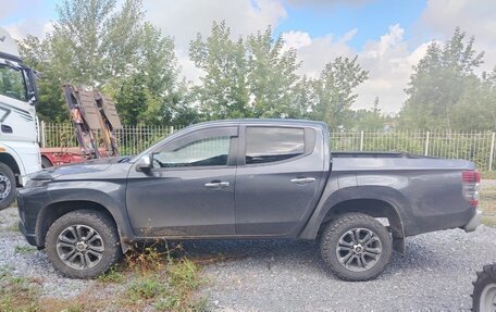 Mitsubishi L200 IV рестайлинг, 2022 год, 2 870 000 рублей, 5 фотография
