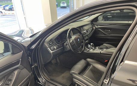 BMW 5 серия, 2014 год, 1 900 000 рублей, 9 фотография