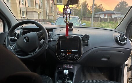 Renault Kaptur I рестайлинг, 2020 год, 1 750 000 рублей, 6 фотография