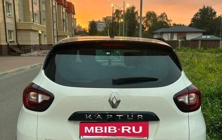 Renault Kaptur I рестайлинг, 2020 год, 1 750 000 рублей, 2 фотография