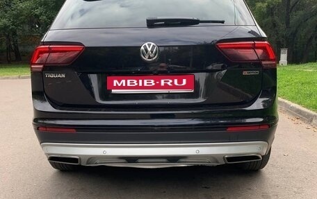 Volkswagen Tiguan II, 2018 год, 2 850 000 рублей, 4 фотография
