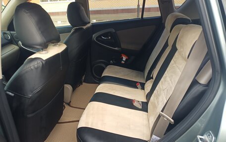 Toyota RAV4, 2006 год, 1 050 000 рублей, 5 фотография