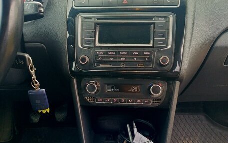 Volkswagen Polo VI (EU Market), 2014 год, 750 000 рублей, 9 фотография