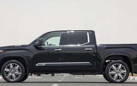 Toyota Tundra, 2025 год, 13 200 084 рублей, 4 фотография