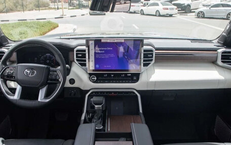 Toyota Tundra, 2025 год, 13 200 084 рублей, 9 фотография