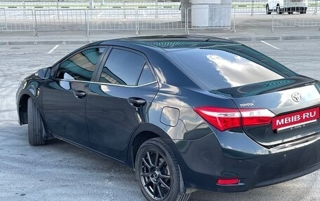 Toyota Corolla, 2013 год, 1 350 000 рублей, 4 фотография