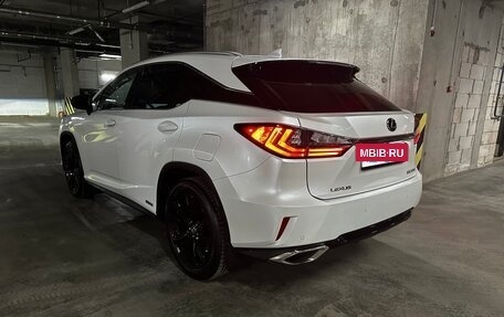 Lexus RX IV рестайлинг, 2018 год, 4 900 000 рублей, 9 фотография