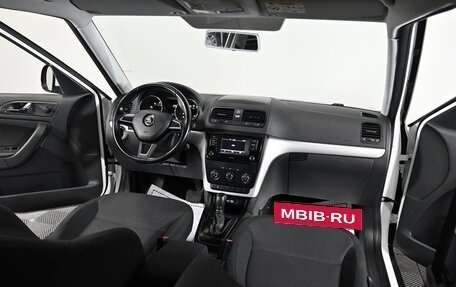 Skoda Yeti I рестайлинг, 2015 год, 1 099 000 рублей, 7 фотография
