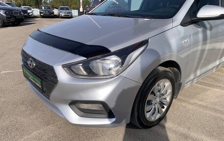 Hyundai Solaris II рестайлинг, 2017 год, 965 000 рублей, 2 фотография