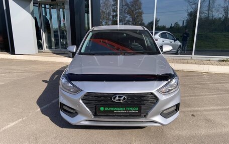 Hyundai Solaris II рестайлинг, 2017 год, 965 000 рублей, 3 фотография