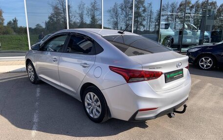 Hyundai Solaris II рестайлинг, 2017 год, 965 000 рублей, 6 фотография