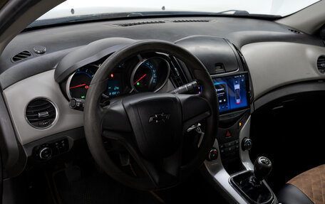 Chevrolet Cruze II, 2014 год, 799 000 рублей, 9 фотография