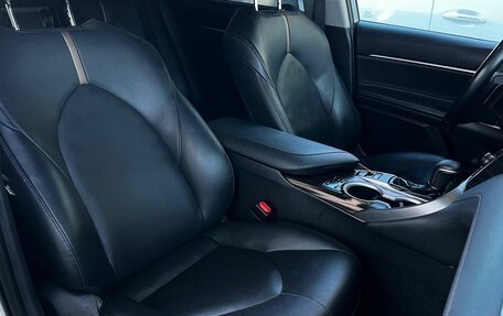 Toyota Camry, 2019 год, 2 680 000 рублей, 15 фотография
