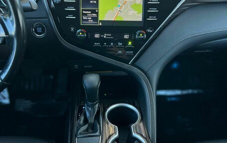 Toyota Camry, 2019 год, 2 680 000 рублей, 19 фотография