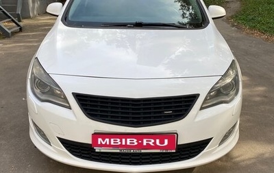 Opel Astra J, 2010 год, 900 000 рублей, 1 фотография