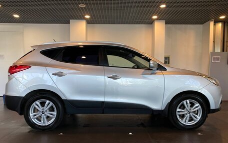 Hyundai ix35 I рестайлинг, 2012 год, 939 000 рублей, 2 фотография