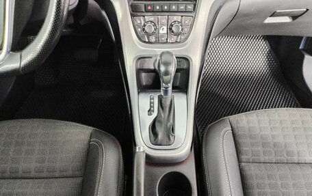 Opel Astra J, 2012 год, 705 000 рублей, 13 фотография