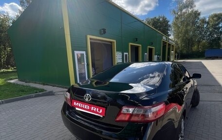 Toyota Camry, 2008 год, 1 350 000 рублей, 2 фотография