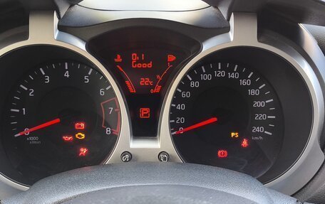 Nissan Juke II, 2012 год, 899 000 рублей, 27 фотография