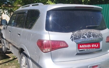 Infiniti QX56, 2011 год, 2 000 000 рублей, 3 фотография
