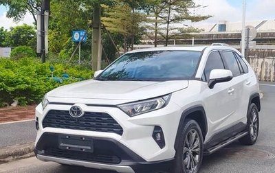 Toyota RAV4, 2023 год, 2 400 000 рублей, 1 фотография