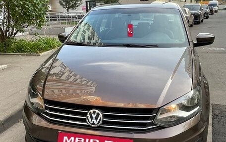 Volkswagen Polo VI (EU Market), 2016 год, 915 000 рублей, 1 фотография