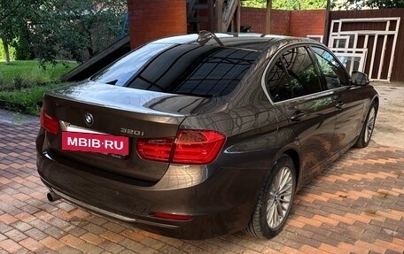 BMW 3 серия, 2013 год, 2 050 000 рублей, 3 фотография