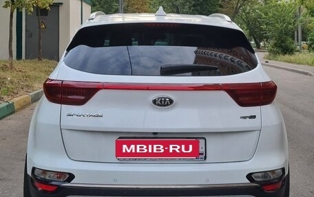 KIA Sportage IV рестайлинг, 2018 год, 2 200 000 рублей, 4 фотография