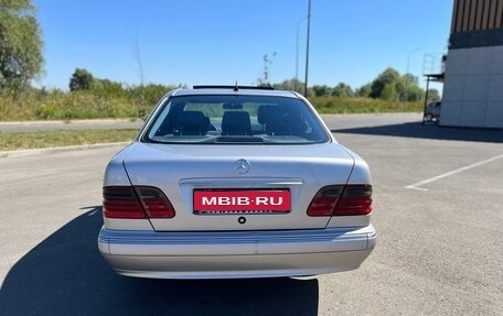 Mercedes-Benz E-Класс, 2001 год, 850 000 рублей, 7 фотография