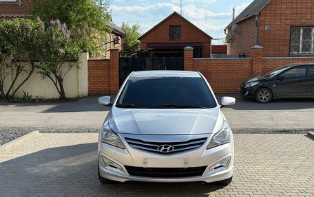 Hyundai Solaris II рестайлинг, 2014 год, 960 000 рублей, 3 фотография