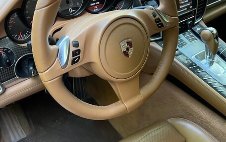 Porsche Panamera II рестайлинг, 2011 год, 2 500 000 рублей, 12 фотография