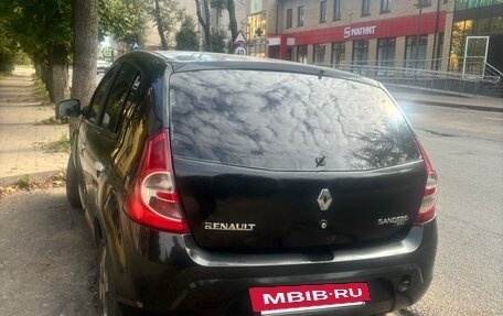 Renault Sandero I, 2012 год, 500 000 рублей, 2 фотография
