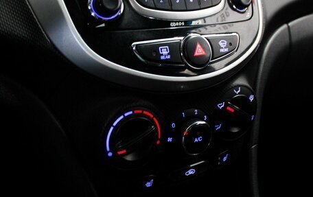 Hyundai Solaris II рестайлинг, 2012 год, 779 000 рублей, 13 фотография