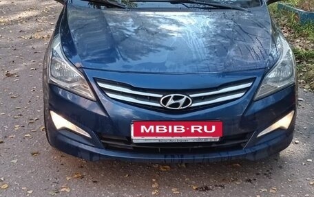 Hyundai Solaris II рестайлинг, 2015 год, 760 000 рублей, 5 фотография