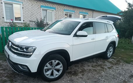 Volkswagen Teramont I, 2018 год, 2 900 000 рублей, 4 фотография