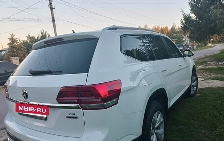 Volkswagen Teramont I, 2018 год, 2 900 000 рублей, 8 фотография