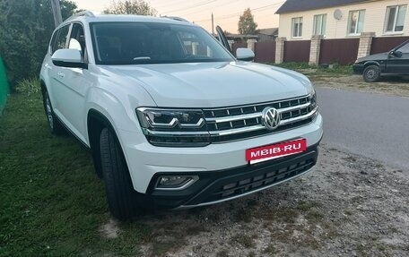 Volkswagen Teramont I, 2018 год, 2 900 000 рублей, 9 фотография