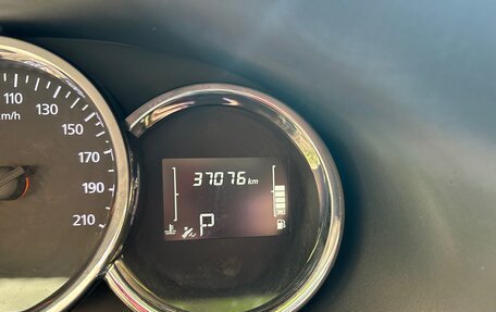 Renault Logan II, 2019 год, 1 150 000 рублей, 8 фотография